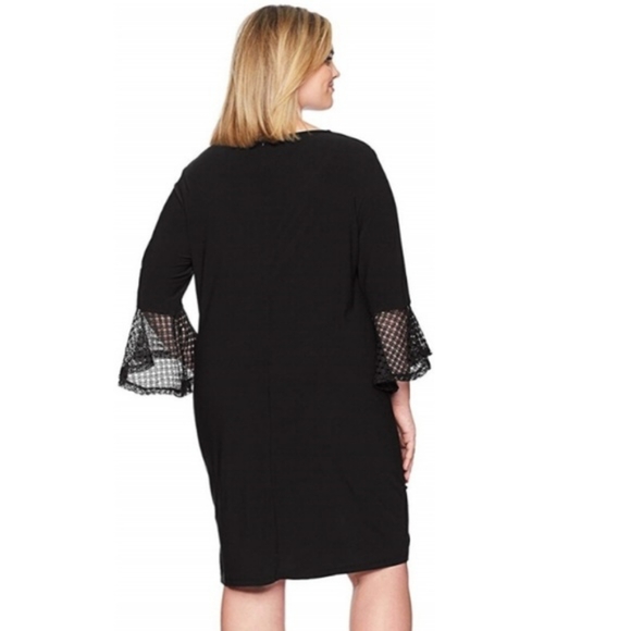 🖤SCARLETT LOVE LACE BELL SLEEVE DRESS - Picture 2 of 3